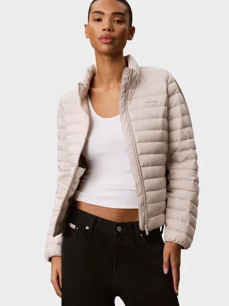Короткий компактний пуховик Calvin Klein бежевий
