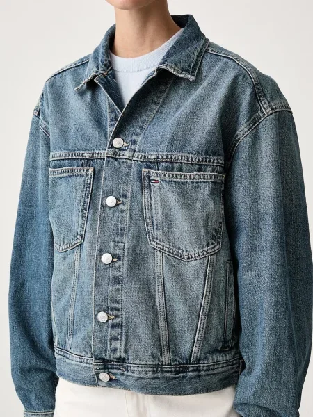 Tommy Jeans яке дамско от деним синьо