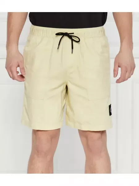 Calvin Klein Jeans Rövidnadrág len hozzáadásával bézs