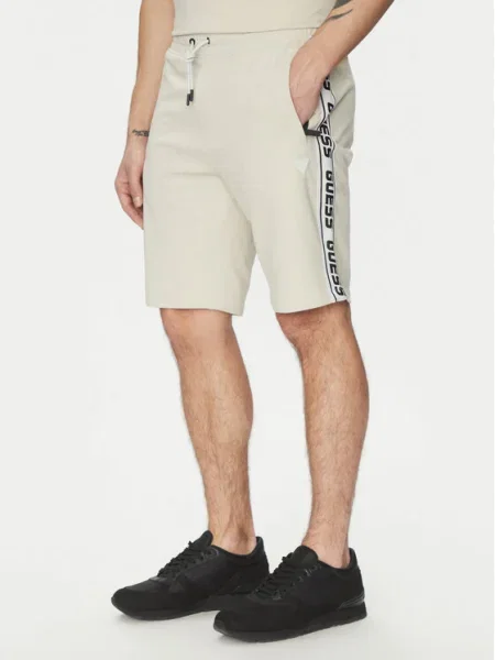 Guess Pantaloni scurți sport Écru