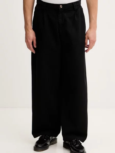 Kaotiko kavbojke relaxed kroja črna