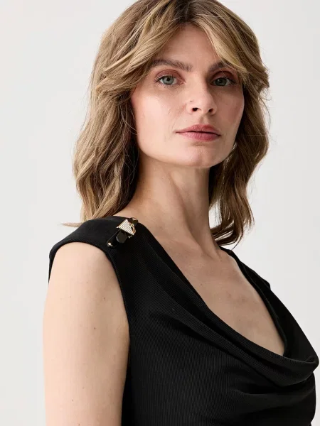Guess сукня з модалем KAROLE