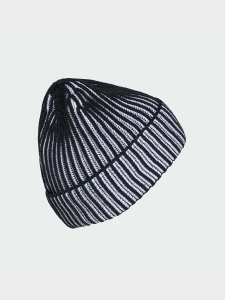 Шапка Adidas черная