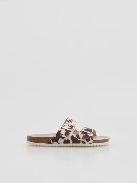 Кожаные шлепанцы Reserved