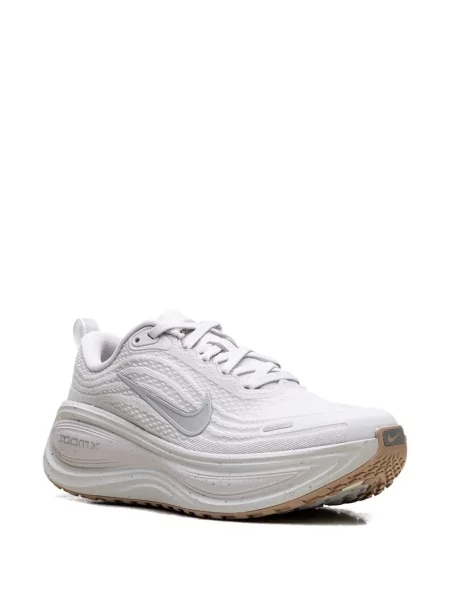 Маратонки Nike Vomero розово