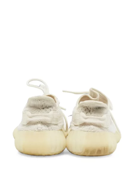 Sneakerși Adidas Yeezy