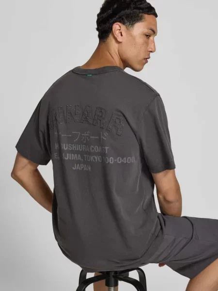 T-shirt w kroju regular fit z haftowanym logo Annarr czarna