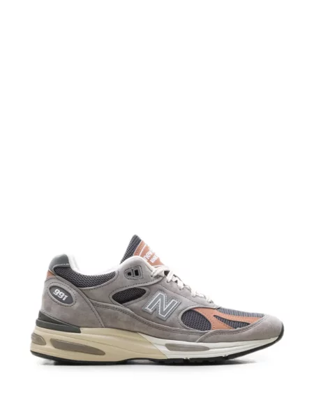 Sneakerși New Balance cu șireturi din dantelă gri