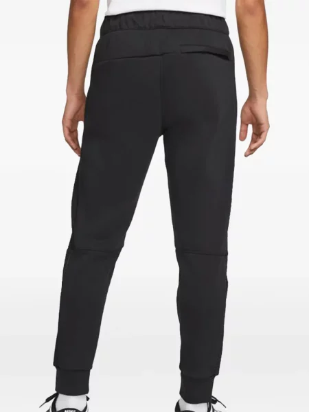 Szorty Nike polarowe do biegania w kamuflażu czarne