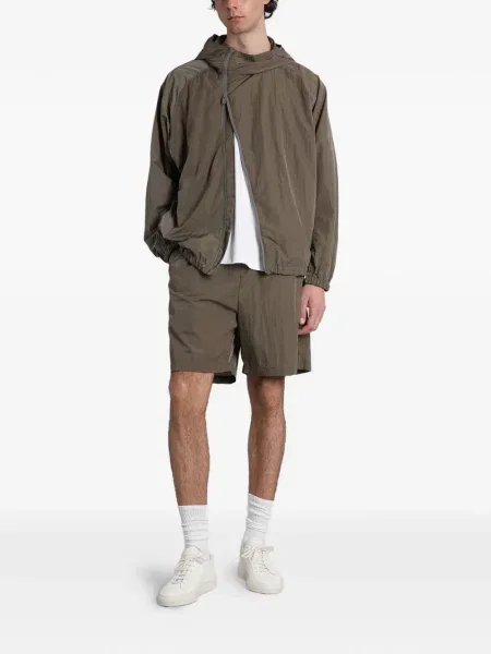 Pantaloni scurți Attachment verde