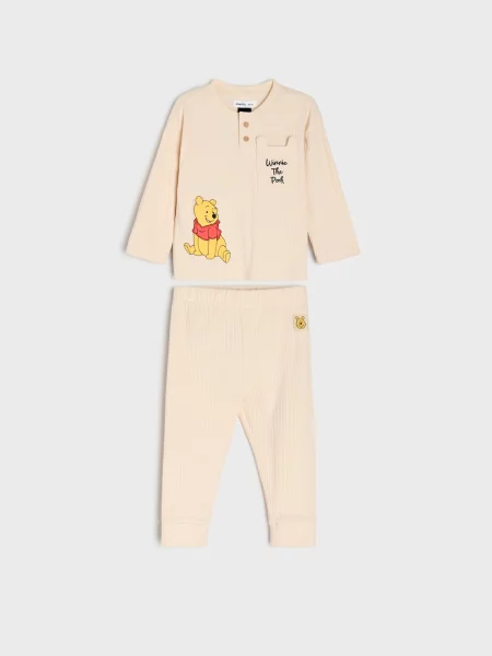 Sinsay set: tričko a kalhoty Winnie the Pooh krémová