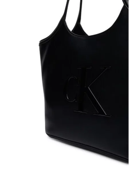 Džínsy Calvin Klein z ekologickej kože čierna