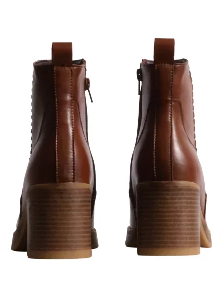 Pantofi The Divine Factory maro