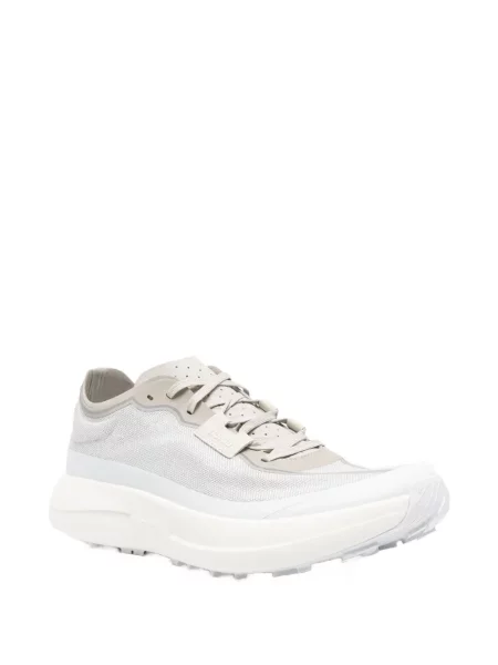 Sneakerși Norda cu șireturi din dantelă
