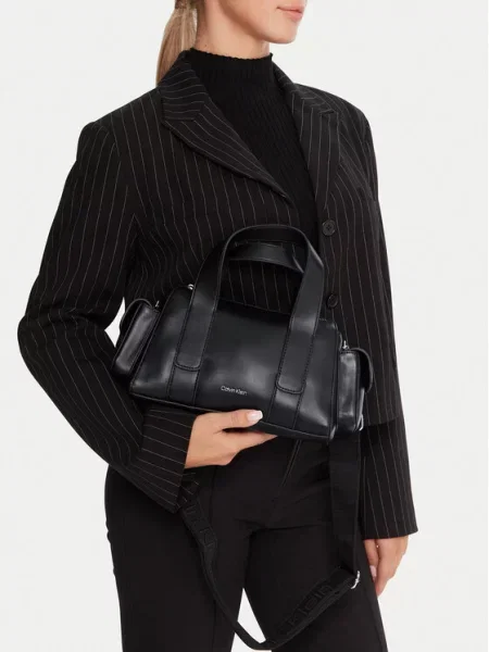 Geantă Calvin Klein cu bretele negru