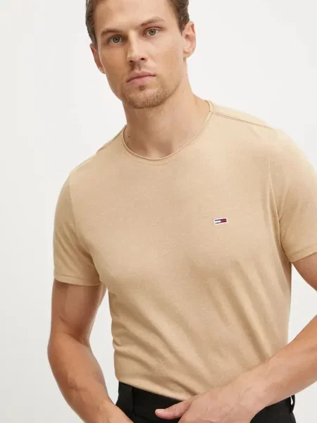 Тениска Tommy Jeans с изчистен дизайн кафяво