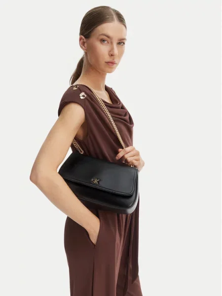 Calvin Klein Torba preko ramena crna