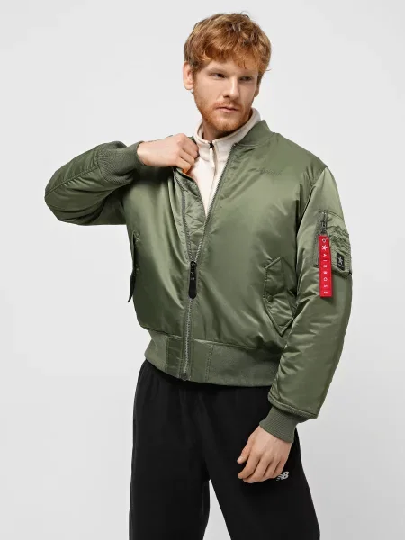 Бомбер Airboss