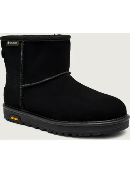 UGG Hótaposó W CLASSIC MINI GTX | hasított bőr fekete
