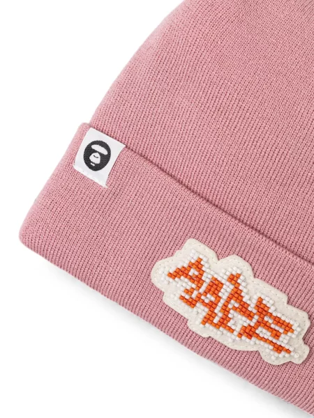 Căciulă Aape By A Bathing Ape cu autograf roz