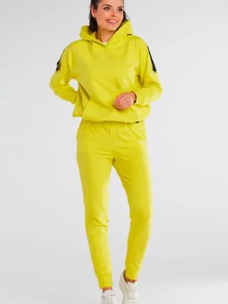 Spodnie dresowe Infinite You żółte