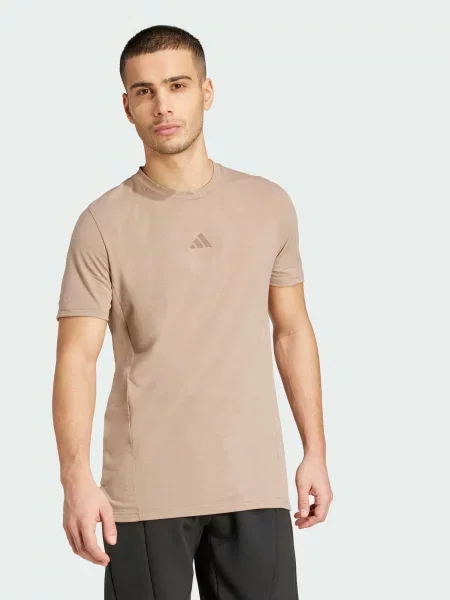 Спортивная футболка Adidas коричневая