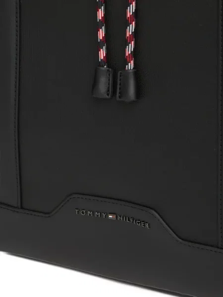 Rucsac Tommy Hilfiger cu autograf cu cordon negru