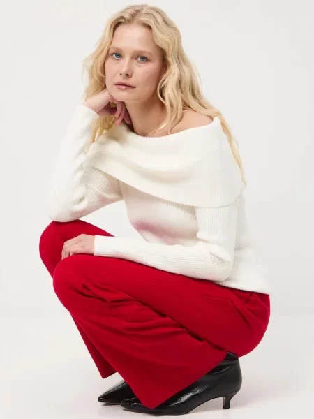 Пуловер Medicine бежово