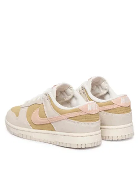 Laisvalaikio batai Nike Wmns Dunk Low smėlio