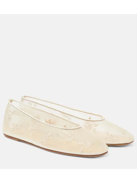 Balerinke Magda Butrym z vezenjem z mrežo bela