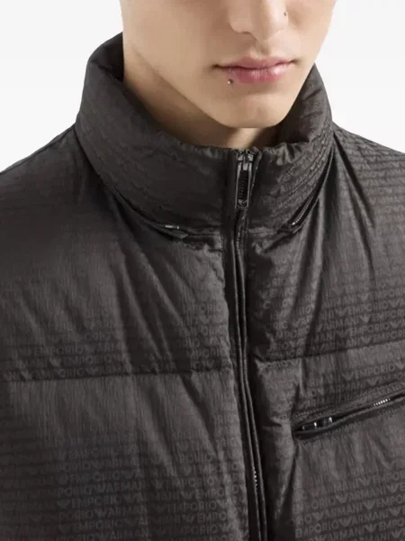 Елек Emporio Armani с качулка черно