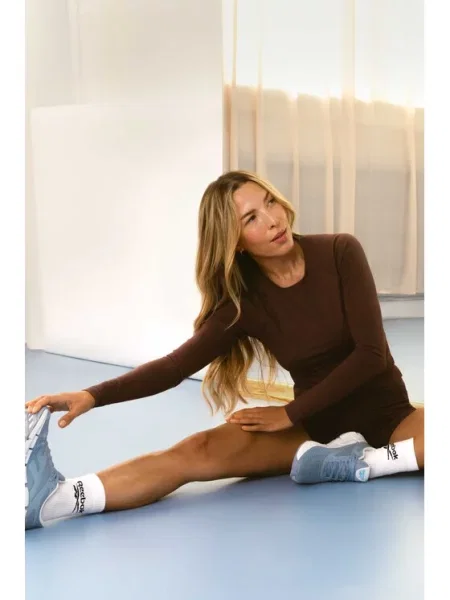 Funkční tričko Reebok hnědé