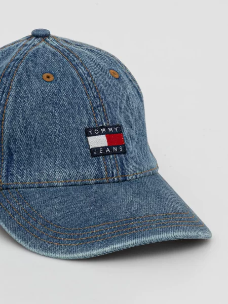 Džínová baseballová čepice Tommy Jeans s aplikací modrá