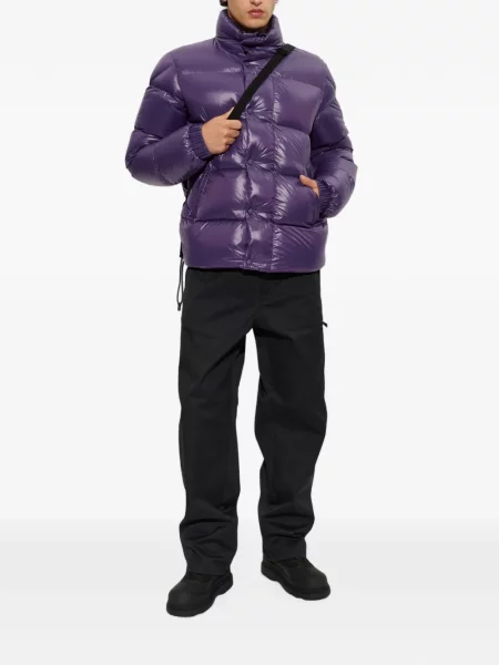 Geacă cu puf Moncler violet
