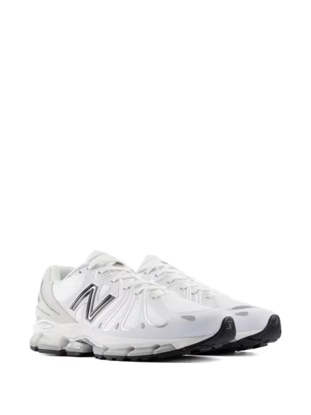 Matlasat pantaloni New Balance din fleece tenis maro