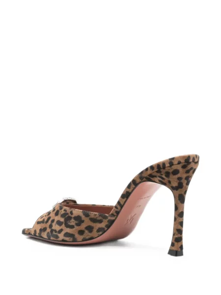 Sandale Amina Muaddi cu imagine cu model leopard maro