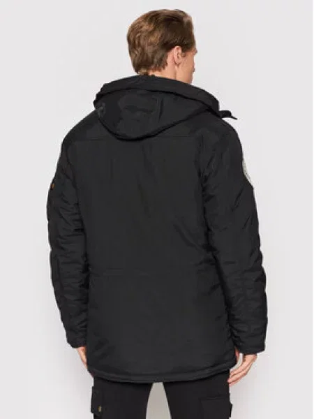 Alpha Industries Žieminė striukė juoda