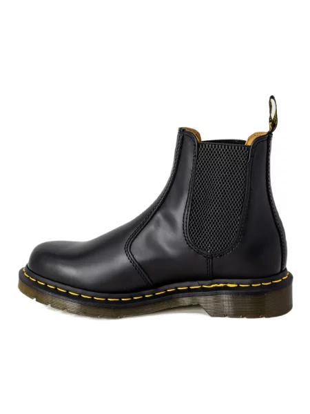 Sztyblety Dr. Martens na płaskim obcasie czarne