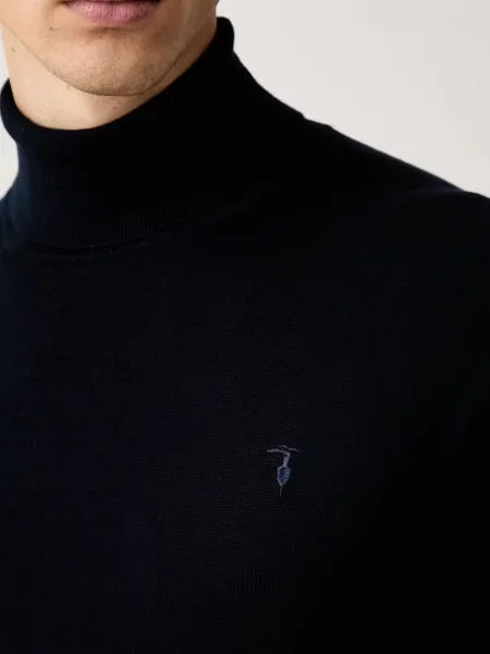 Свитер Trussardi