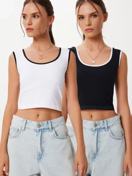 Happiness İstanbul Top negru alb