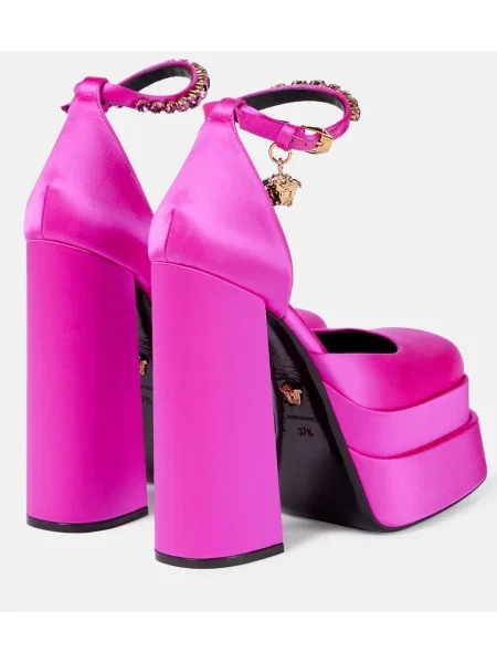 Pantofi cu toc Versace din satin cu platformă roz