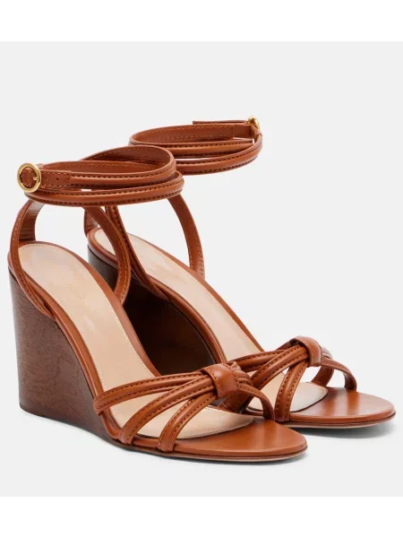 Sandale Gianvito Rossi din piele cu pană maro