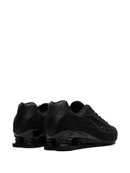 Sneakerși Nike Air Max din fleece cu dungi negru
