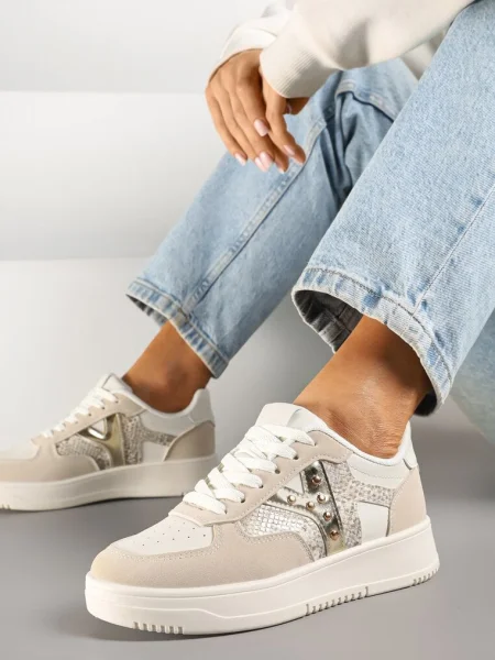 Sneakersy Zdobione Metaliczną Aplikacją i Imitacją Skóry Węża Sarivane beżowe