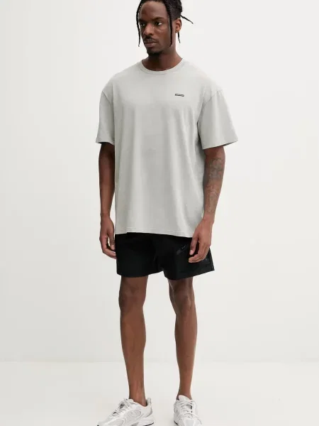 Pantaloni scurți Under Armour cu imagine negru