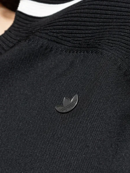 Top Adidas cu dungi alb