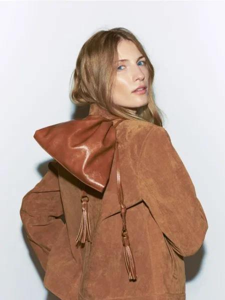 Reserved Сумка-мішок з китицями золотисто-коричневий коричнева