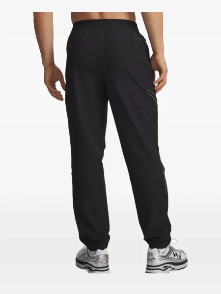 Παντελόνι cargo Under Armour μαύρο