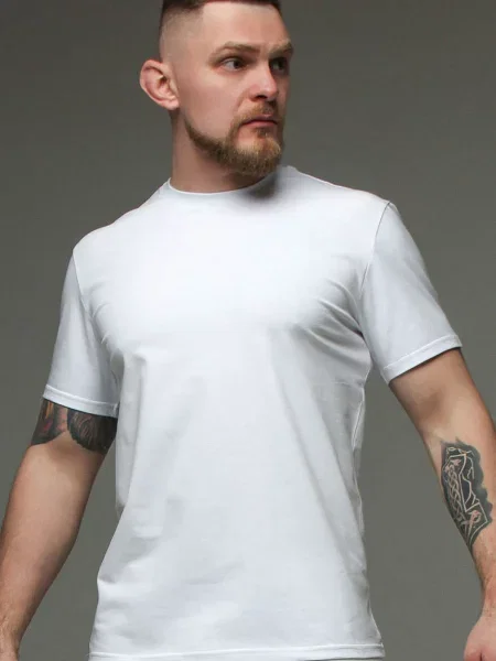 Футболка біла