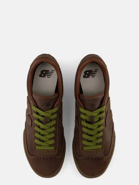 Кожаные кроссовки для бега New Balance коричневые